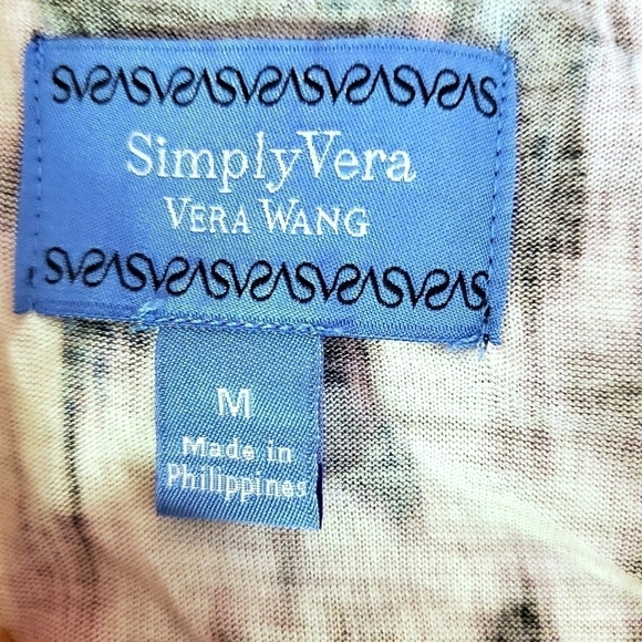 NWT Simply Vera Wang Watercolor Floral Drape Flowy Top - Picture 7 of 9